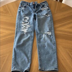 American Eagle Distressed Blue Jeans